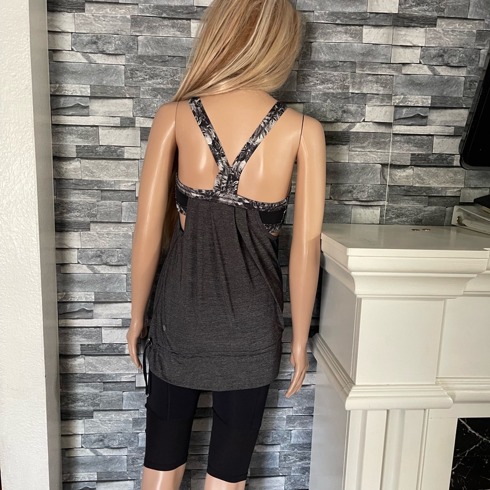 Lululemon" Rest Less Tank Heathered Gray & black - Picture 10 of 14